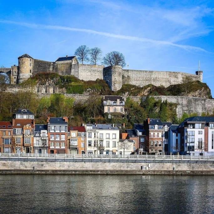 Gîte de charme bord de Meuse Namur Exterior foto