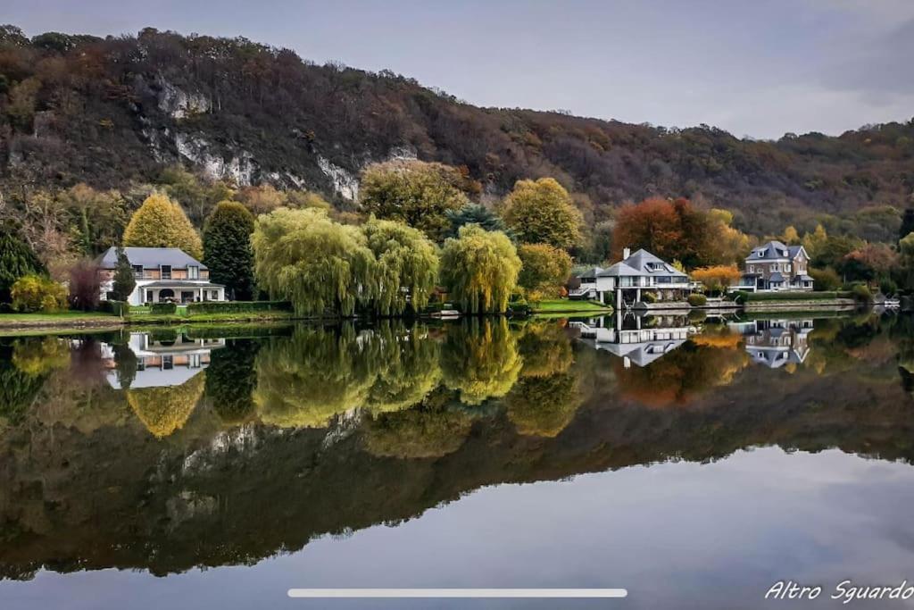 Gîte de charme bord de Meuse Namur Exterior foto